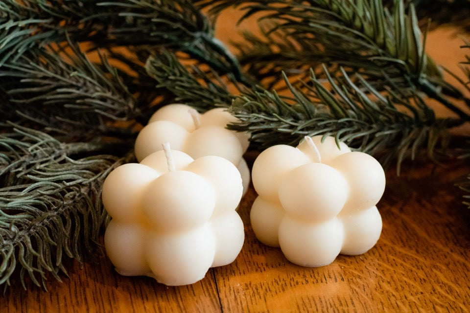 Soy Bubble Candles: Christmas Wreath